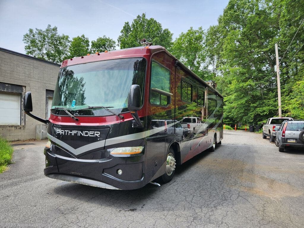 Used 2007 Coachmen Sportscoach Pathfinder 384TS available in East Stroudsburg, Pennsylvania