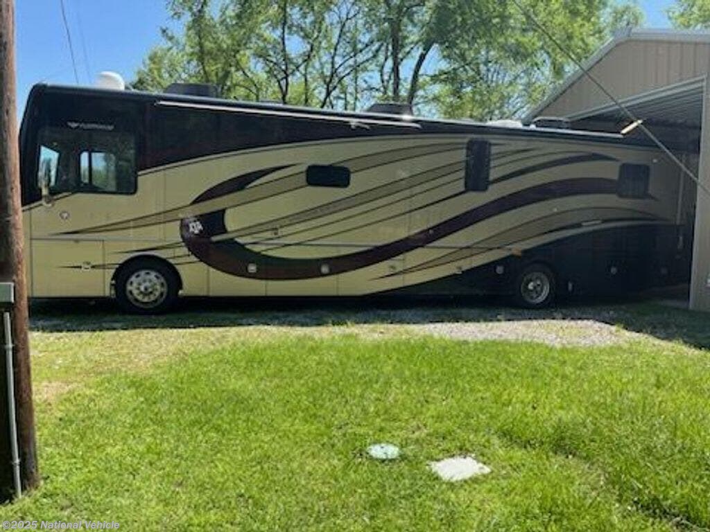 Used 2015 Fleetwood Discovery 40G available in Thornton, Texas