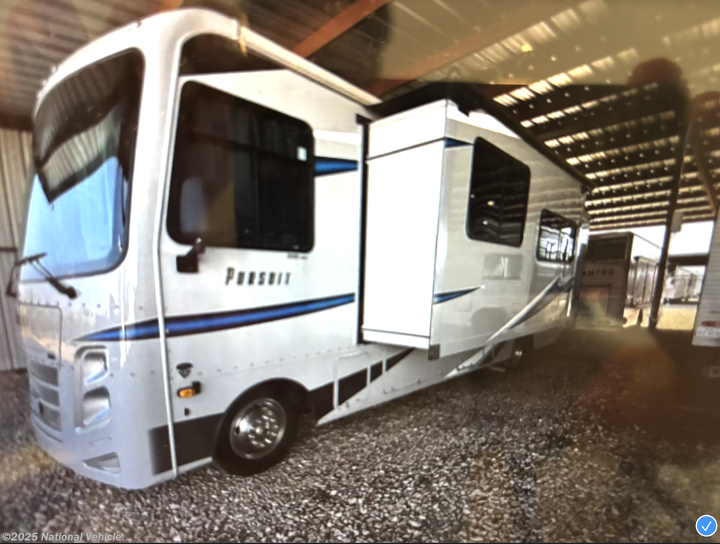 Used 2022 Coachmen Pursuit 31TSP available in Liberty Hill, Texas