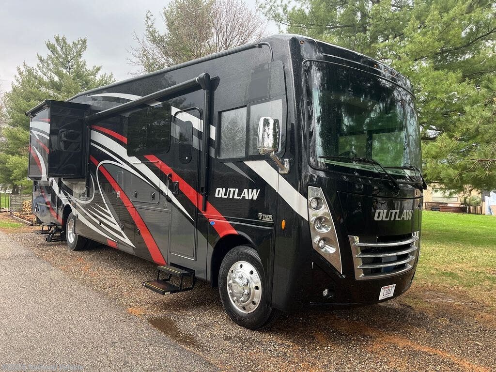 Used 2022 Thor Motor Coach Outlaw 38MB available in Walworth, Wisconsin