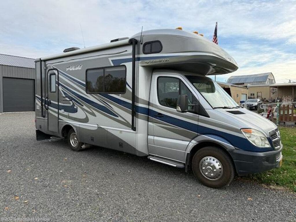 Used 2010 Fleetwood Pulse 24S available in Milton-Freewater, Oregon
