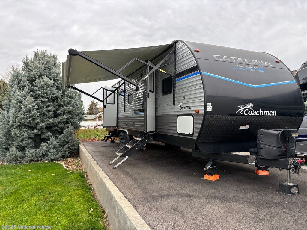 Used 2023 Coachmen Catalina Trail Blazer 29THS available in Nampa, Idaho