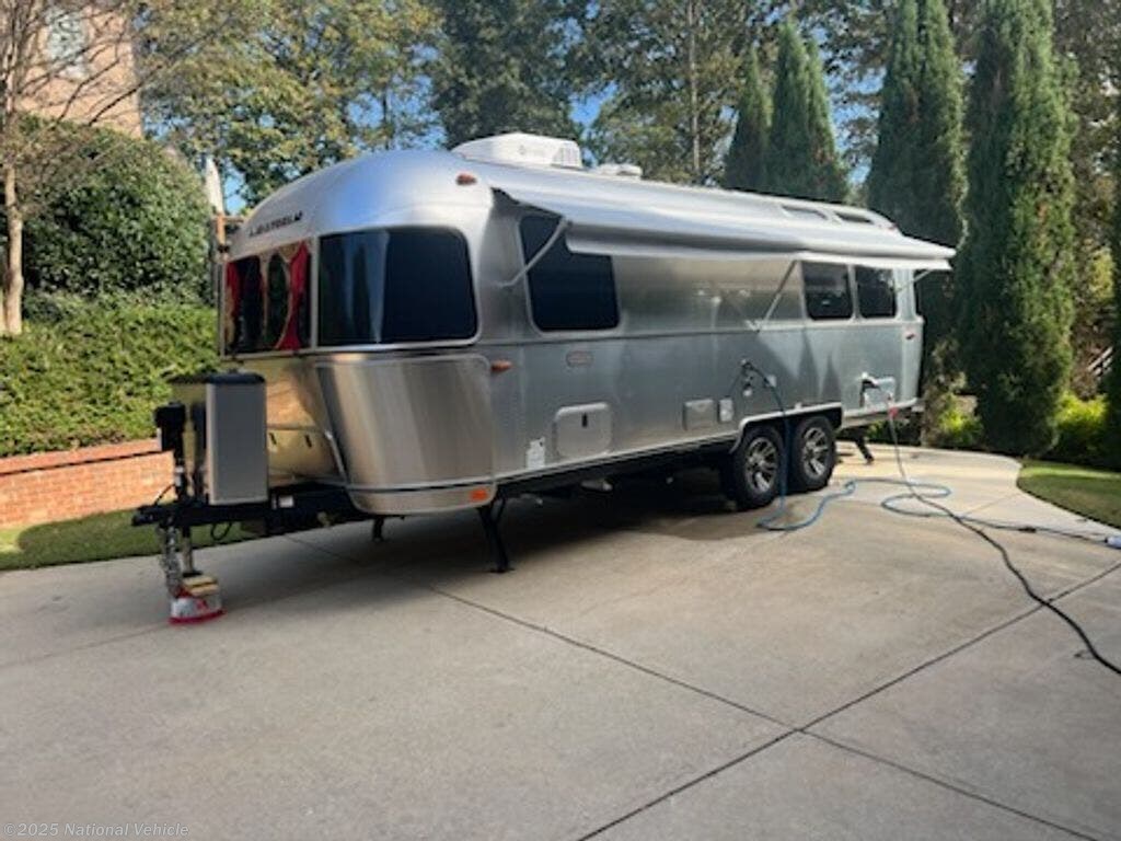 Used 2024 Airstream  Tradewind 25FB Twin available in Milton, Georgia
