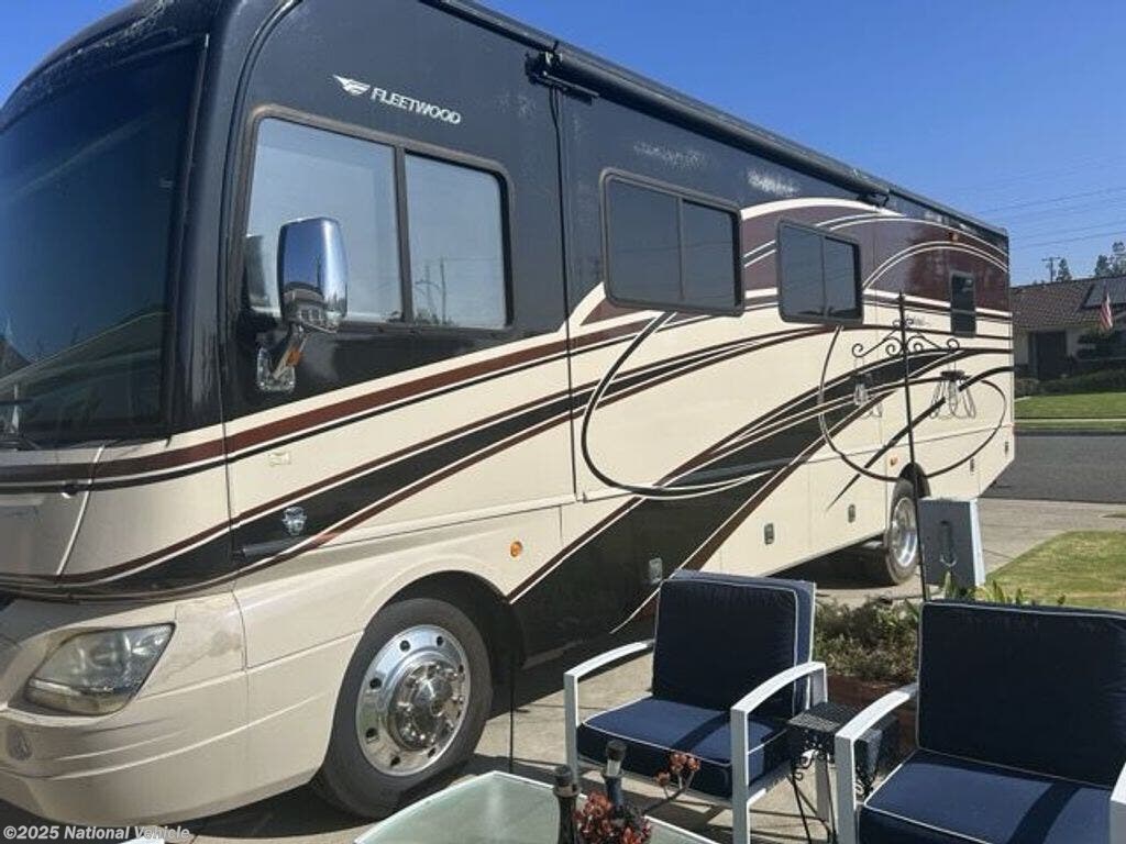 Used 2014 Fleetwood Southwind 32VS available in Placentia, California