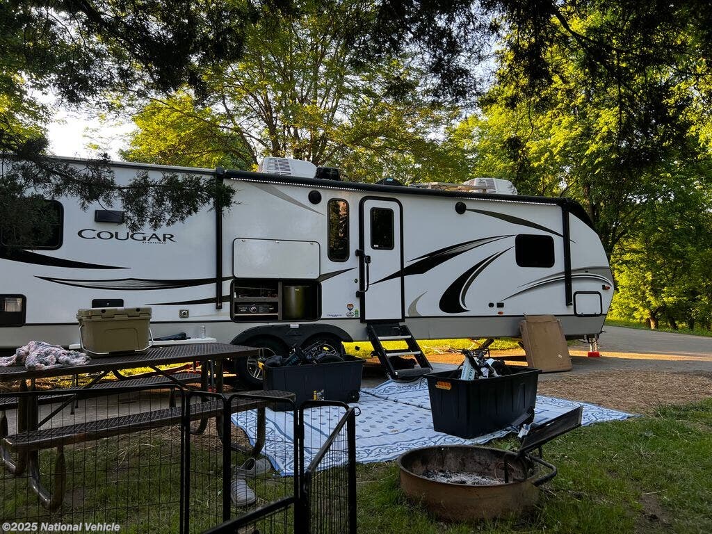 Used 2022 Keystone Cougar 30RKD available in Moore, Oklahoma