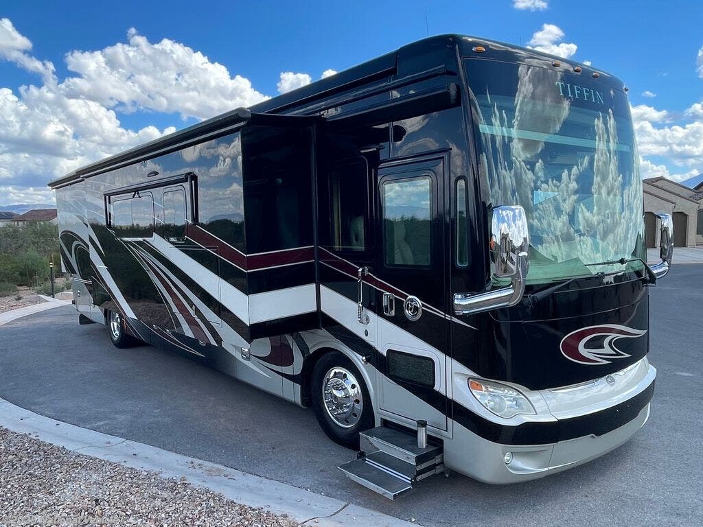 Used 2018 Tiffin Allegro Bus 40SP available in Green Valley, Arizona