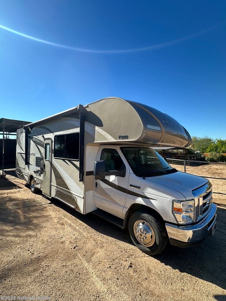 Used 2017 Thor Motor Coach Quantum 29RQ available in Cave Creek, Arizona