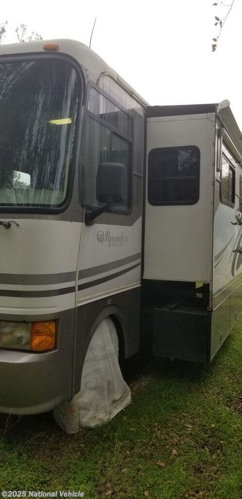 Used 2003 Monaco RV Monarch SE 34PBD available in Citrus Heights, California