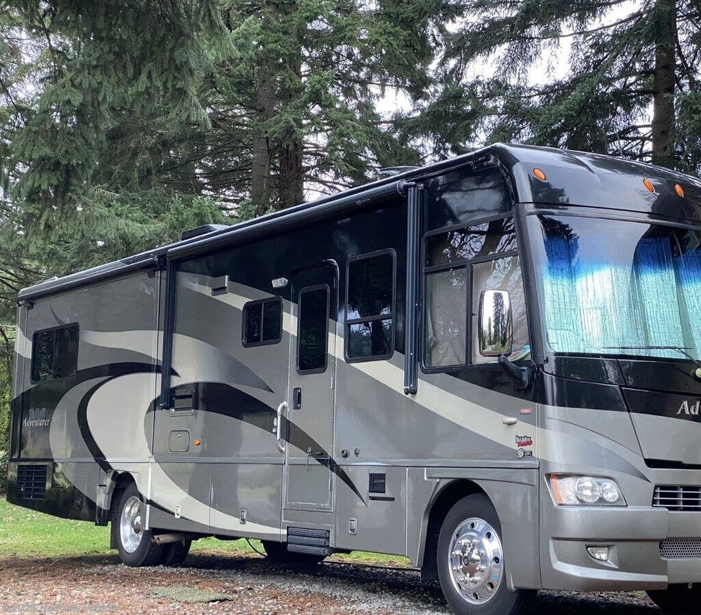 Used 2009 Winnebago Adventurer 35Z available in Canby, Oregon
