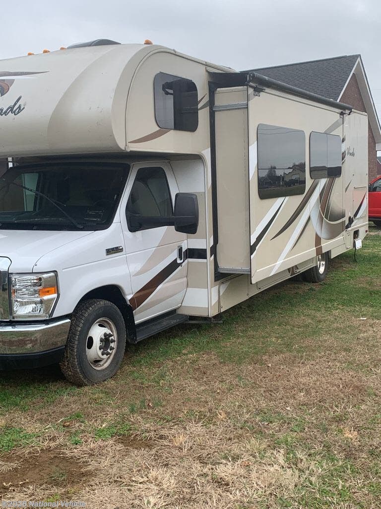 Used 2017 Thor Motor Coach Four Winds 31L available in Castalian Springs, Tennessee