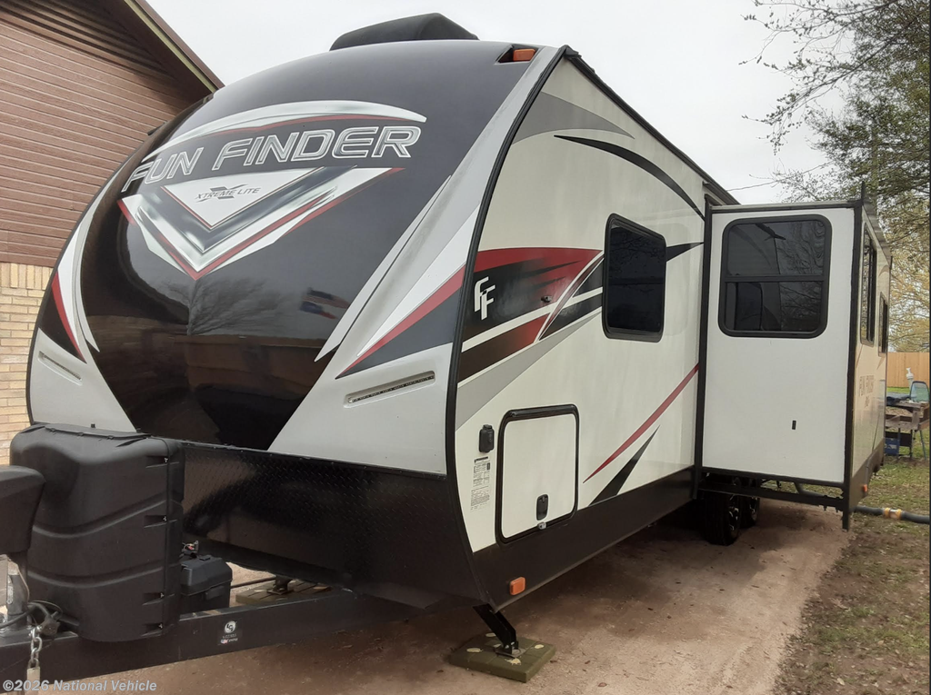 Used 2019 Cruiser RV Fun Finder Xtreme Lite 26 RB available in Woodway, Texas