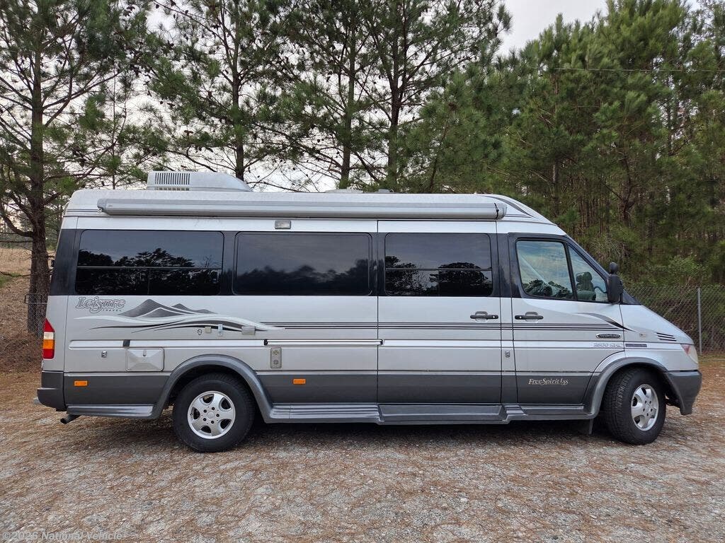 Used 1995 Leisure Travel Free Spirit 210B available in Griffin, Georgia