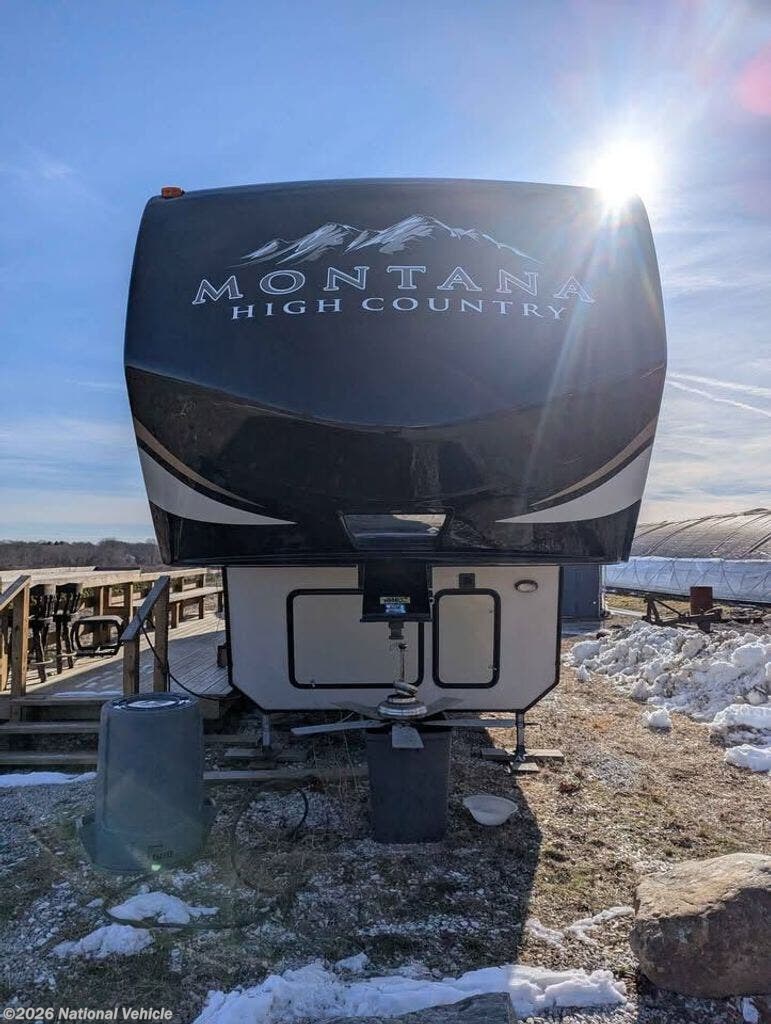 Used 2017 Keystone Montana High Country 362RD available in Little Compton, Rhode Island