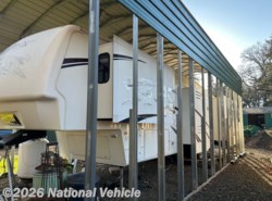 Used 2007 Keystone Montana 3400RL available in Molalla, Oregon