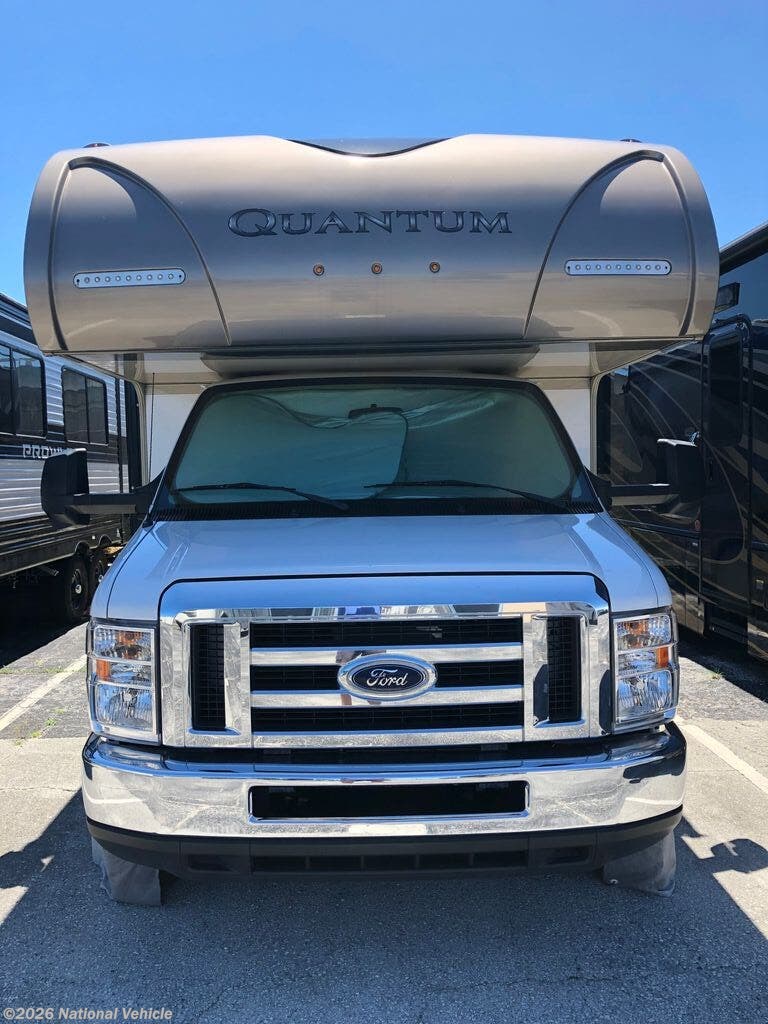 Used 2017 Thor Motor Coach Quantum 31PD available in Melbourne, Florida