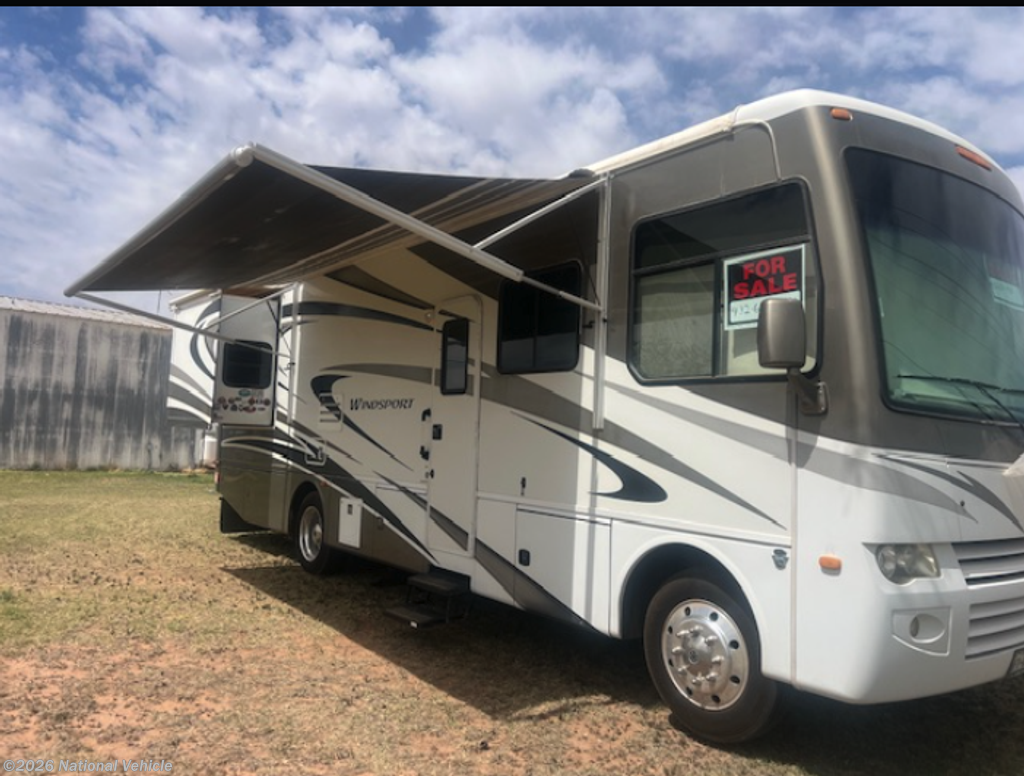 Used 2010 Four Winds  Windsport 32V available in Odessa, Texas