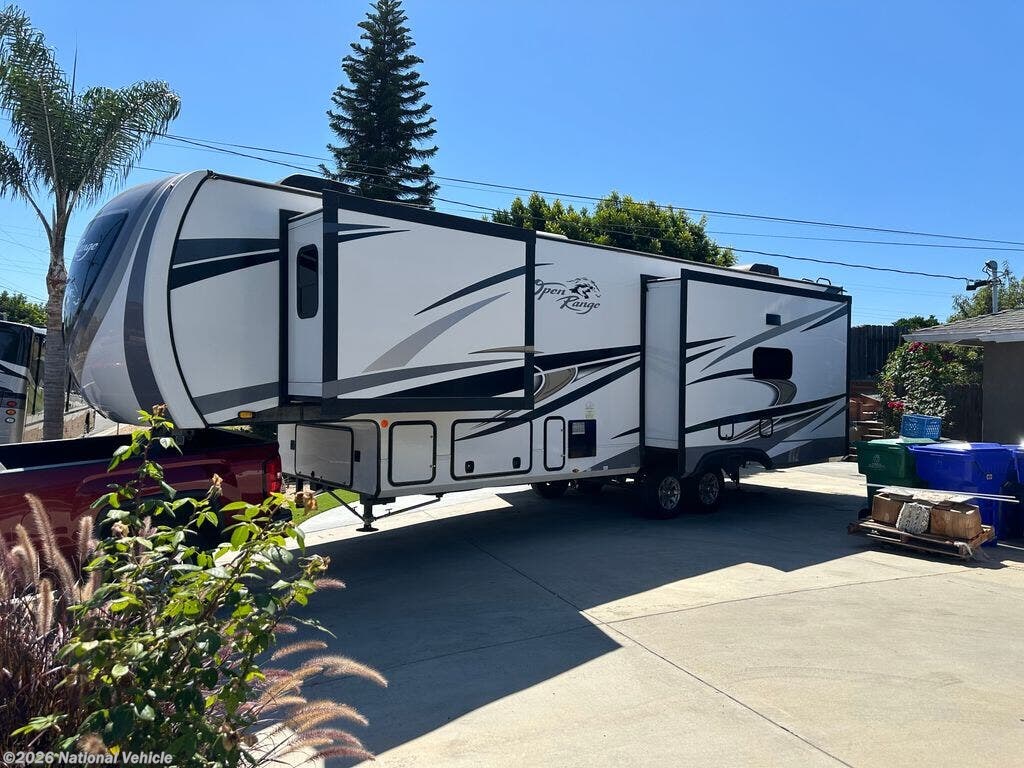 Used 2022 Highland Ridge Mesa Ridge 314RLS available in Melbourne, Florida