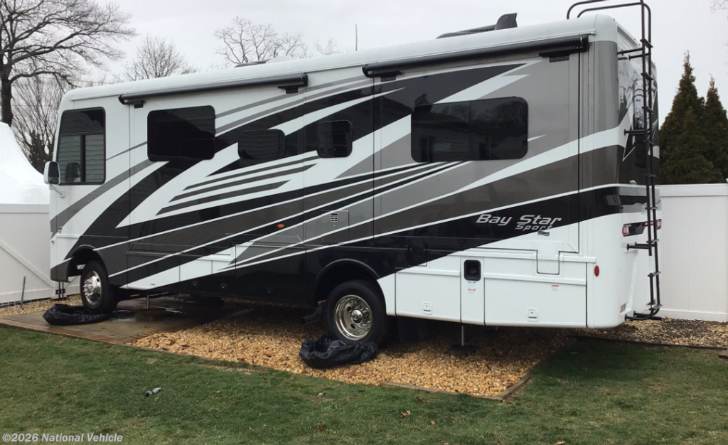 Used 2024 Newmar Bay Star Sport 2813 available in West Islip, New York