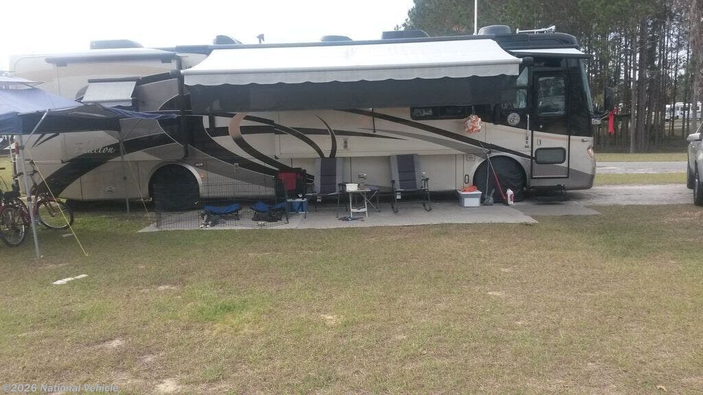 Used 2007 Tiffin Phaeton 40QDH available in Waterford Township, Michigan