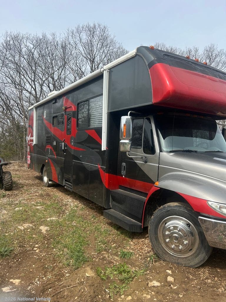 Used 2008 Gulf Stream Conquest Gladiator 6371 available in Smithville, Missouri