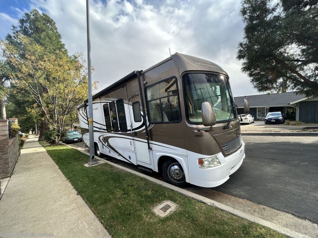 Used 2007 Gulf Stream Sun Voyager 8295 available in Los Angeles, California