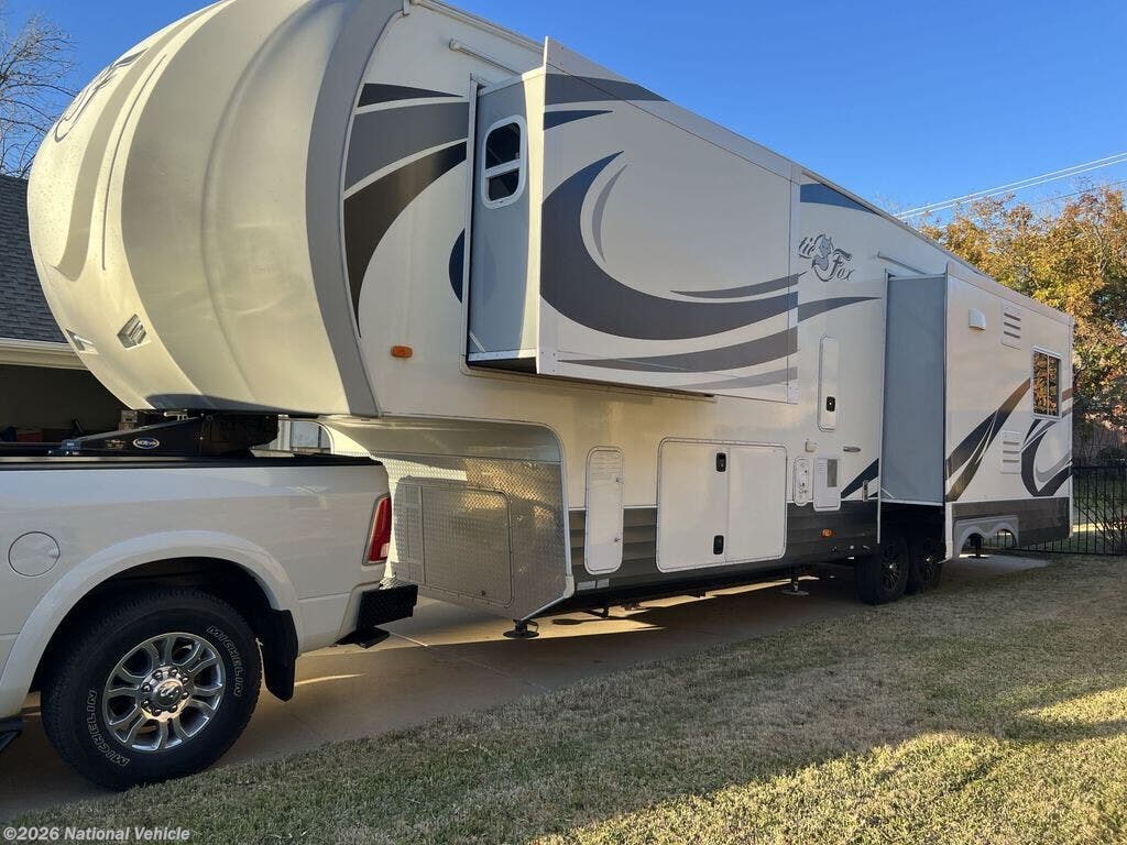 Used 2017 Northwood Arctic Fox 32-5M available in Sanger, Texas