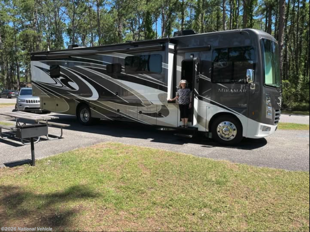 Used 2021 Thor Motor Coach Miramar 35.2 available in Bella Vista, Arkansas