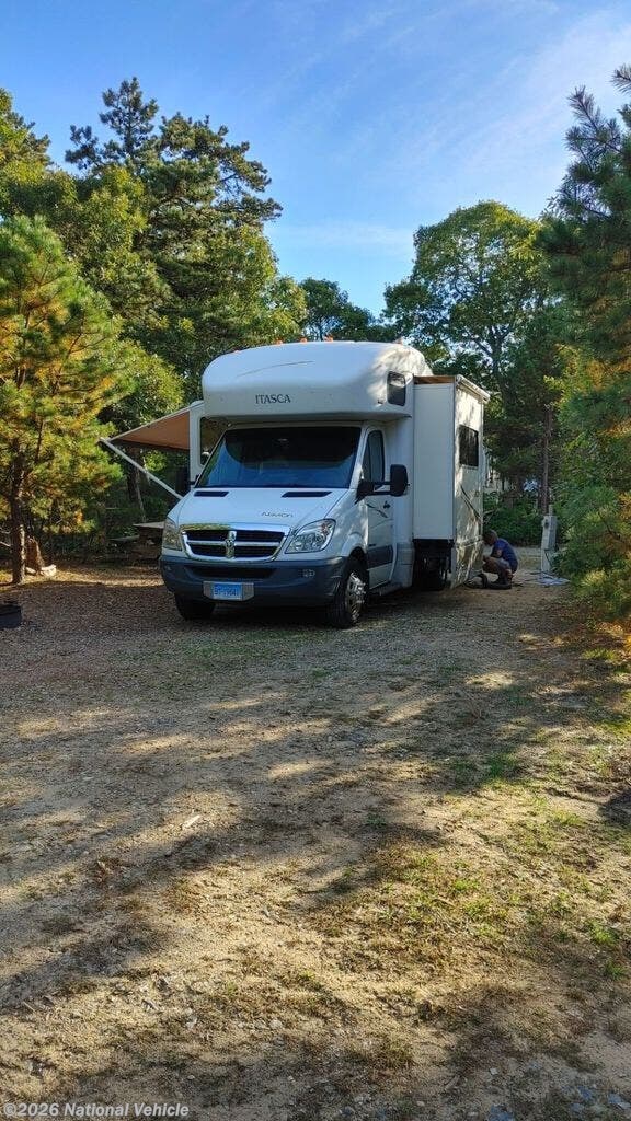 Used 2008 Itasca Navion 24J available in New Hartford, Connecticut