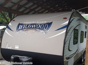 Used 2016 Forest River Wildwood X-Lite 241QBXL available in Blackwater, Virginia