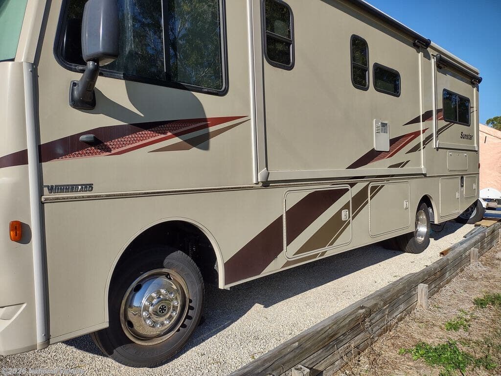 Used 2019 Winnebago Sunstar 27PE available in Labelle, Florida