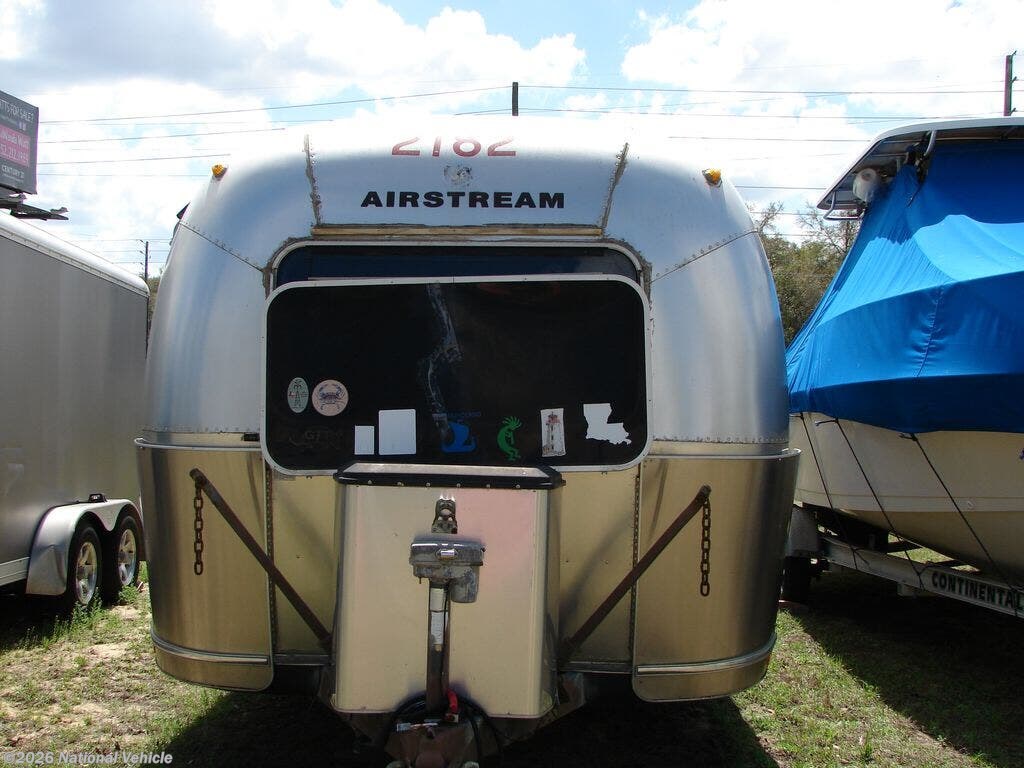 Used 2006 Airstream Safari 25FBSE available in Homosassa Springs, Florida