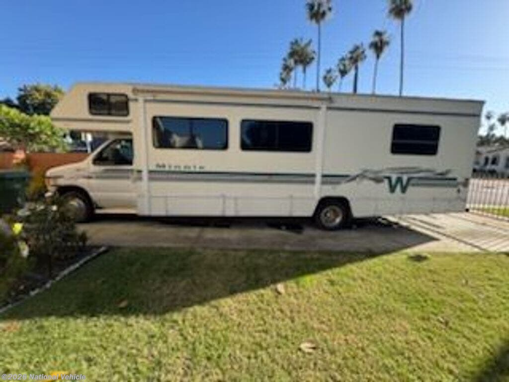 Used 2000 Winnebago Minnie 31C available in Los Angeles, California