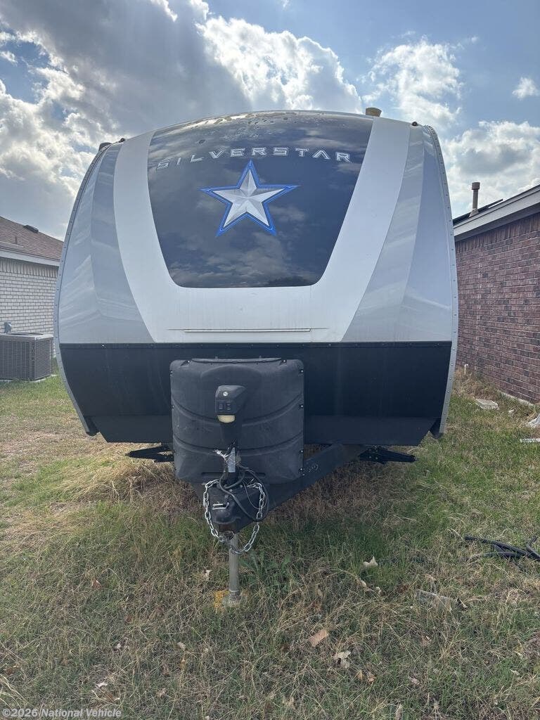 Used 2020 Highland Ridge Silverstar Limited 275RLS available in Lockhart, Texas