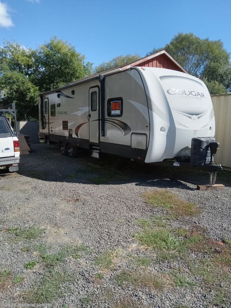 Used 2018 Keystone Cougar 29RLDWE available in Scio, Oregon