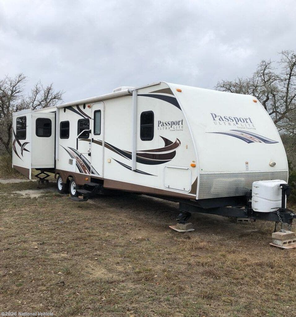 Used 2013 Keystone Passport Ultra 3180RE available in Mcgregor, Texas