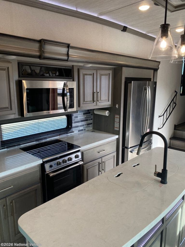 Used 2021 Keystone Montana 3781RL available in Moss Bluff, Louisiana