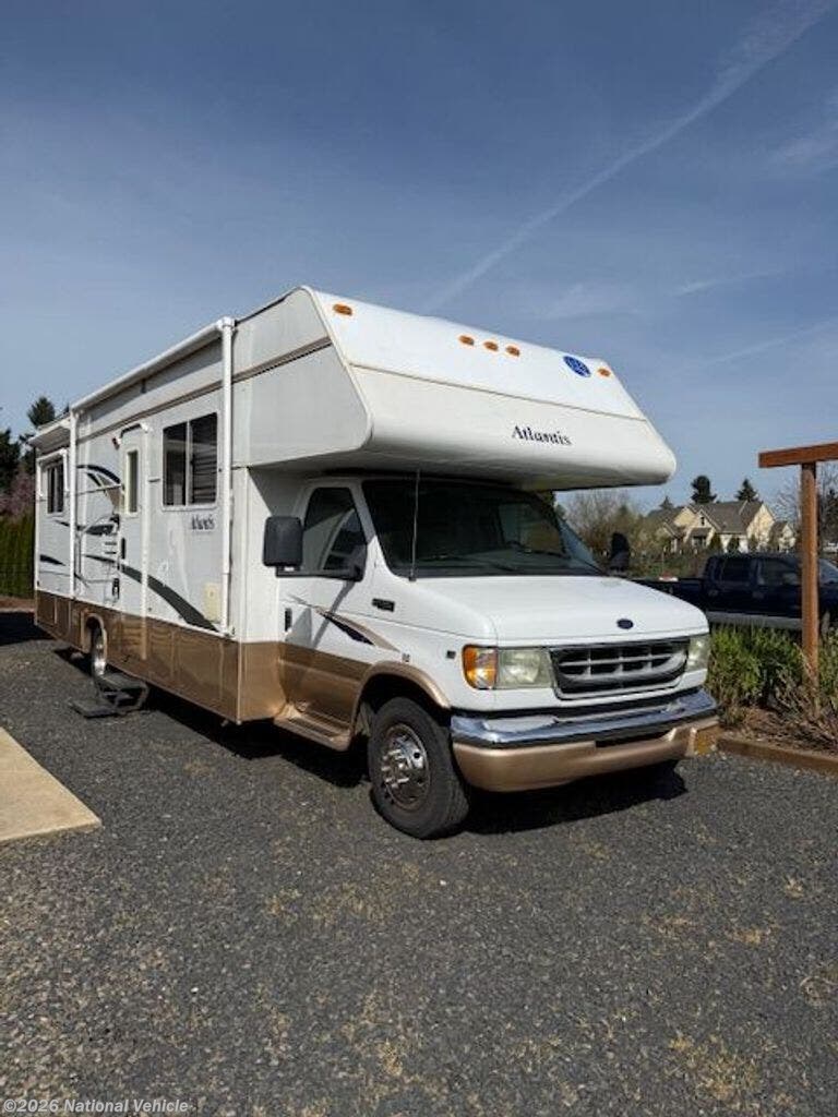 Used 2002 Holiday Rambler Atlantis 27PBD available in Aumsville, Oregon