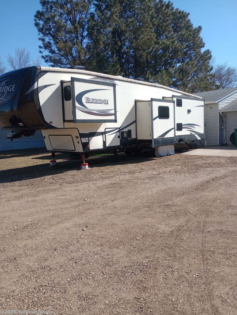 Used 2016 Heartland ElkRidge 39MBHS available in Bismarck, North Dakota