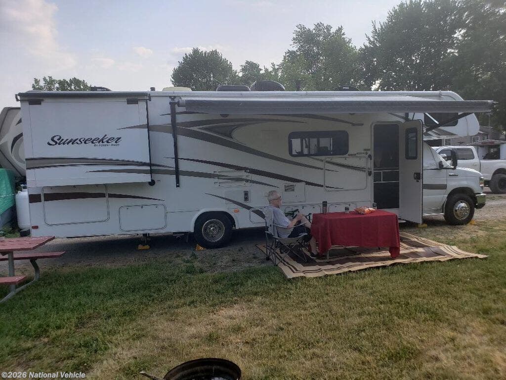 Used 2016 Forest River Sunseeker 3010DSF available in Wallingford, Connecticut