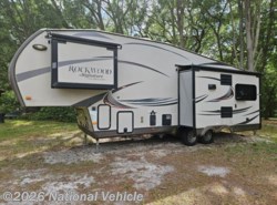 Used 2015 Forest River Rockwood Signature Ultra Lite 8282WS available in Mcalpin, Florida