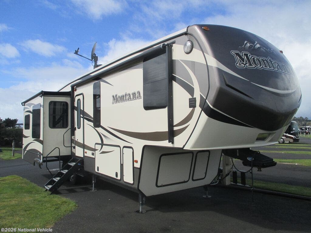 Used 2016 Keystone Montana 3000RE available in Silverton, Oregon