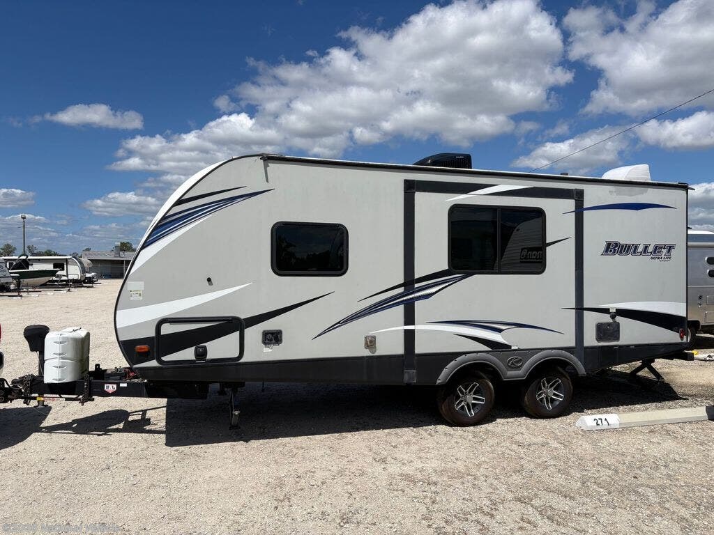 Used 2018 Keystone Bullet Ultra Lite 220RBI available in Lakeland, Florida