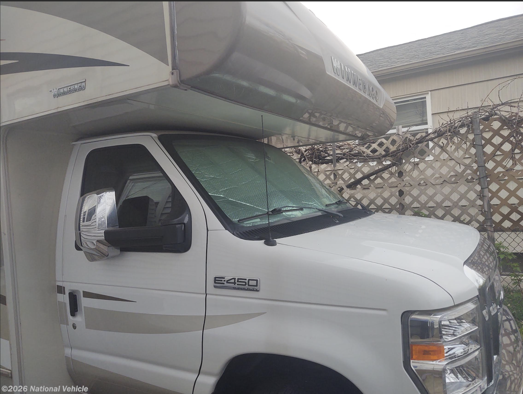 Used 2019 Winnebago Minnie Winnie 31G available in Grays Lake, Illinois