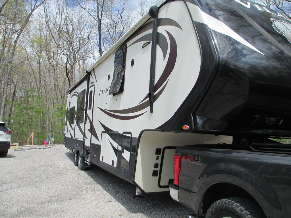 Used 2017 Vanleigh Vilano 365RL available in Crossville, Tennessee