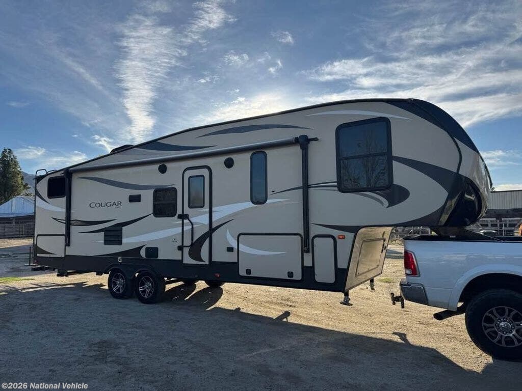 Used 2019 Keystone Cougar 29RDBWE available in Hemet, California