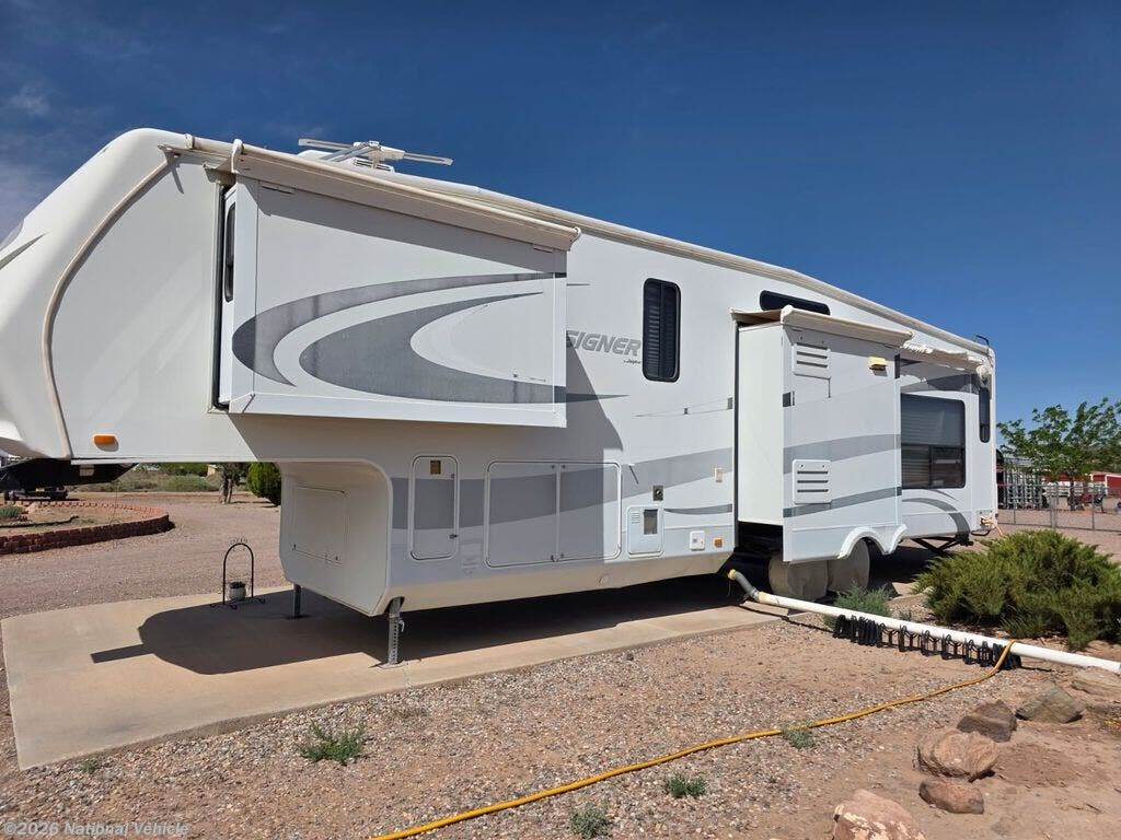 Used 2010 Jayco Designer 37RLQS available in San Acacia, New Mexico