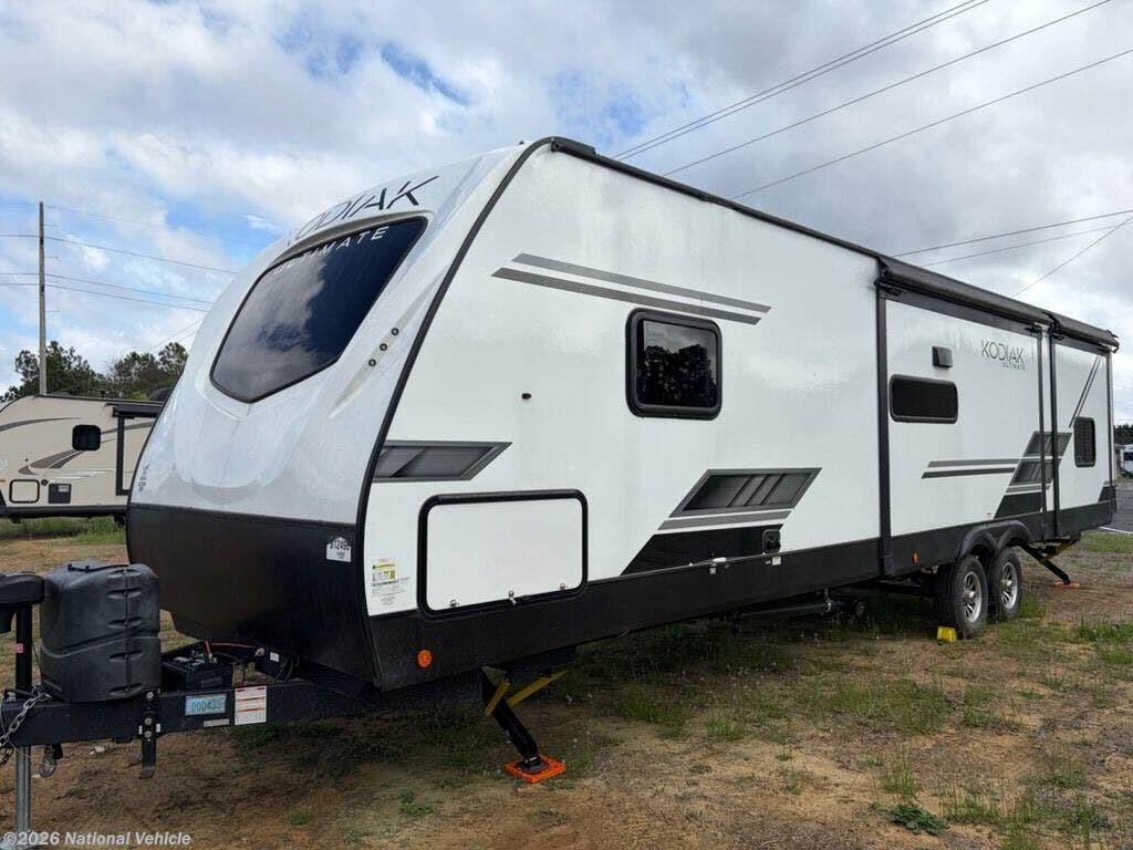 Used 2023 Dutchmen Kodiak Ultimate 3321BHSL available in Hilton Head Island, South Carolina
