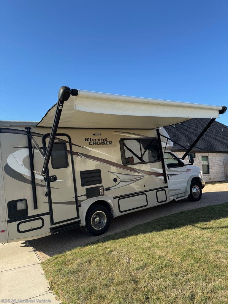 Used 2016 Gulf Stream  B Touring Cruiser 5230 available in Waco, Texas