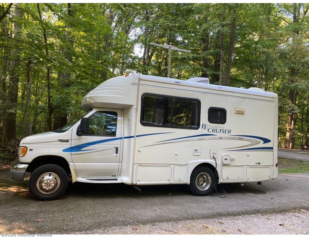 Used 2002 Gulf Stream BT Cruiser 5210 available in Albuquerque, New Mexico