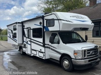 Used 2025 Forest River Sunseeker LE 3250DSLE available in Beaver, Pennsylvania
